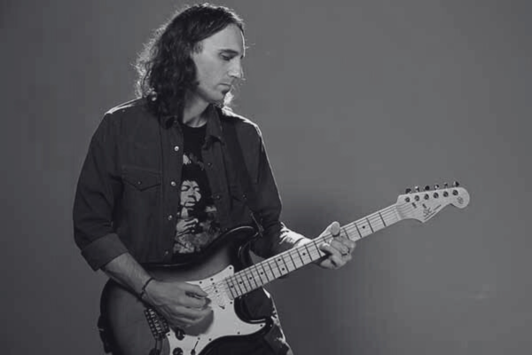 Tus Clases de Guitarra – Mario Iván Freiria